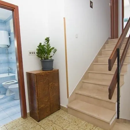Apartman May